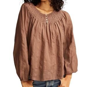 Lucky Brand Women’s Easy Smocked Yoke Top Taupe Size M